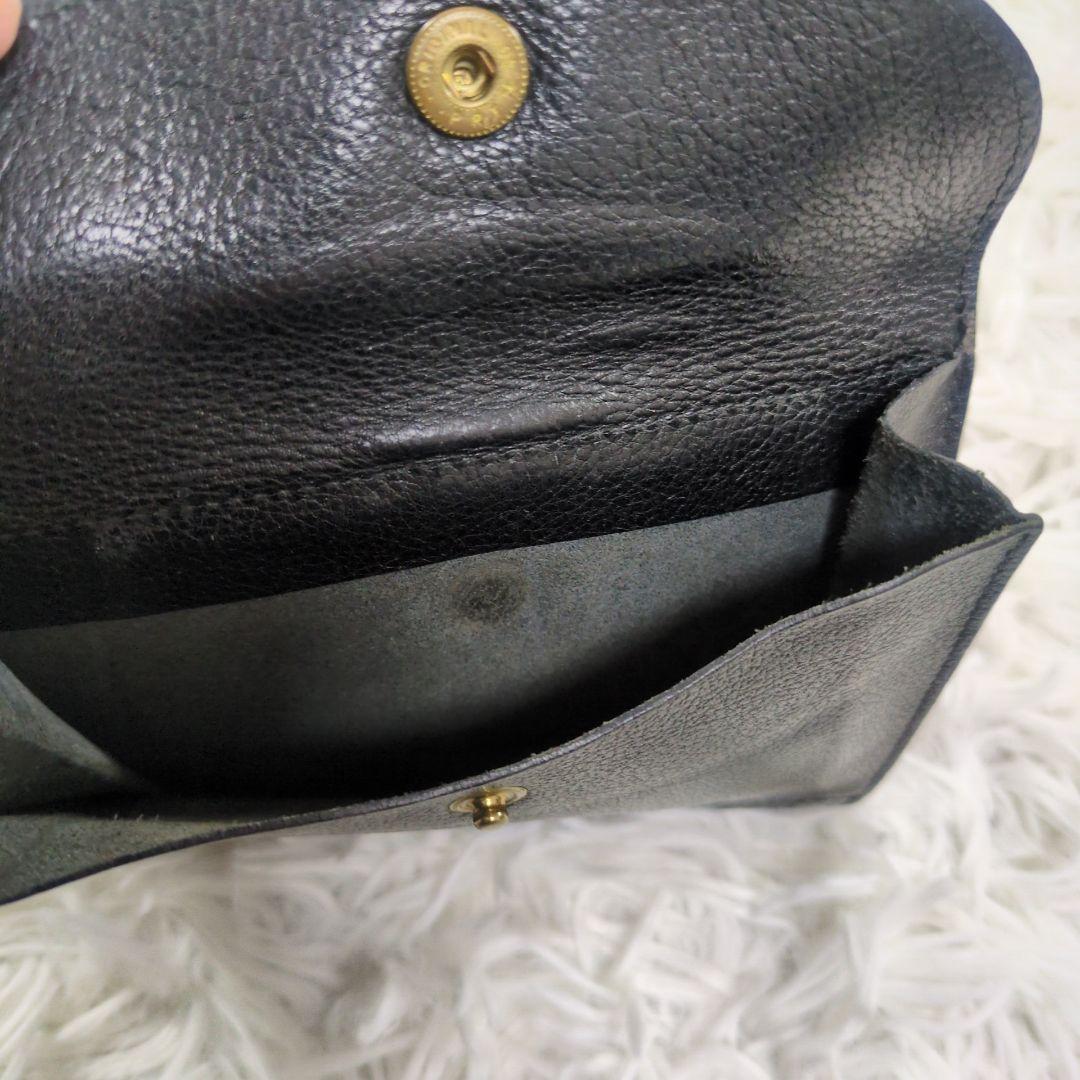 IL BISONTE ミディアムウォレット 黒　金ボタン