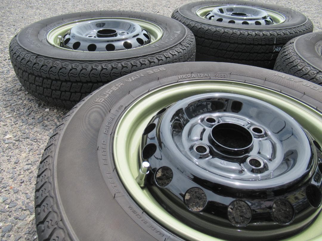 ひろ☆オーダー塗装　ブラックXグリーンリム　12インチ☆