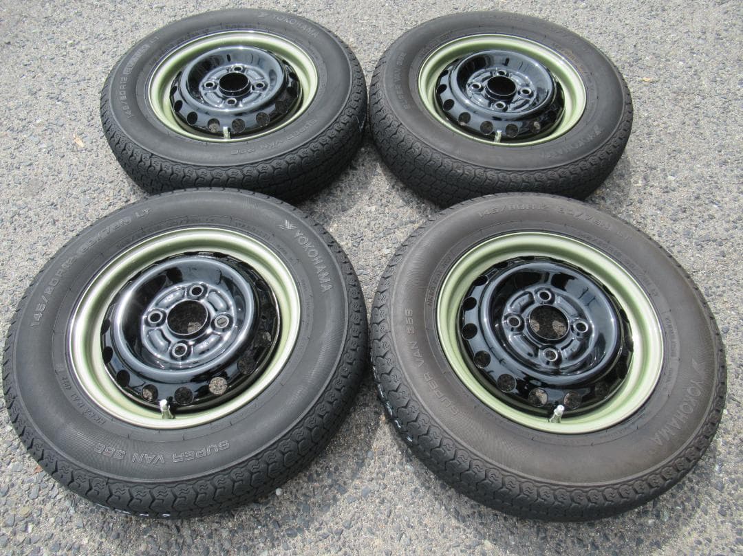 ひろ☆オーダー塗装　ブラックXグリーンリム　12インチ☆