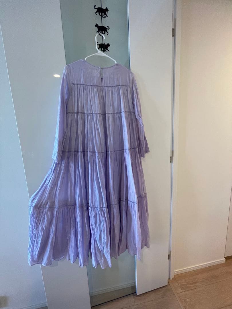 ヌキテパ　ロングスリーブティアードドレス