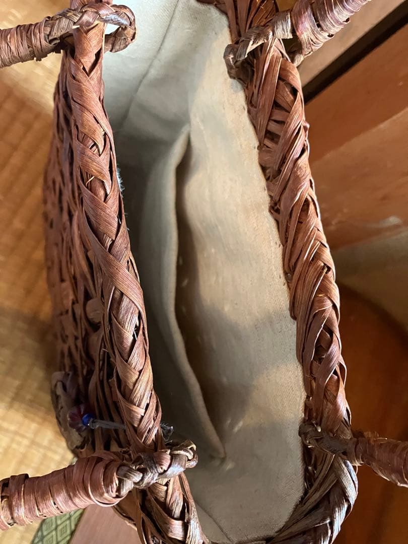 山葡萄　乱れ編み　天然素材　かごバッグ 裏地付き