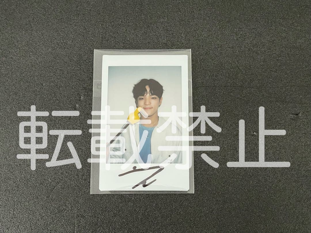 キムウジン　ポラロイド