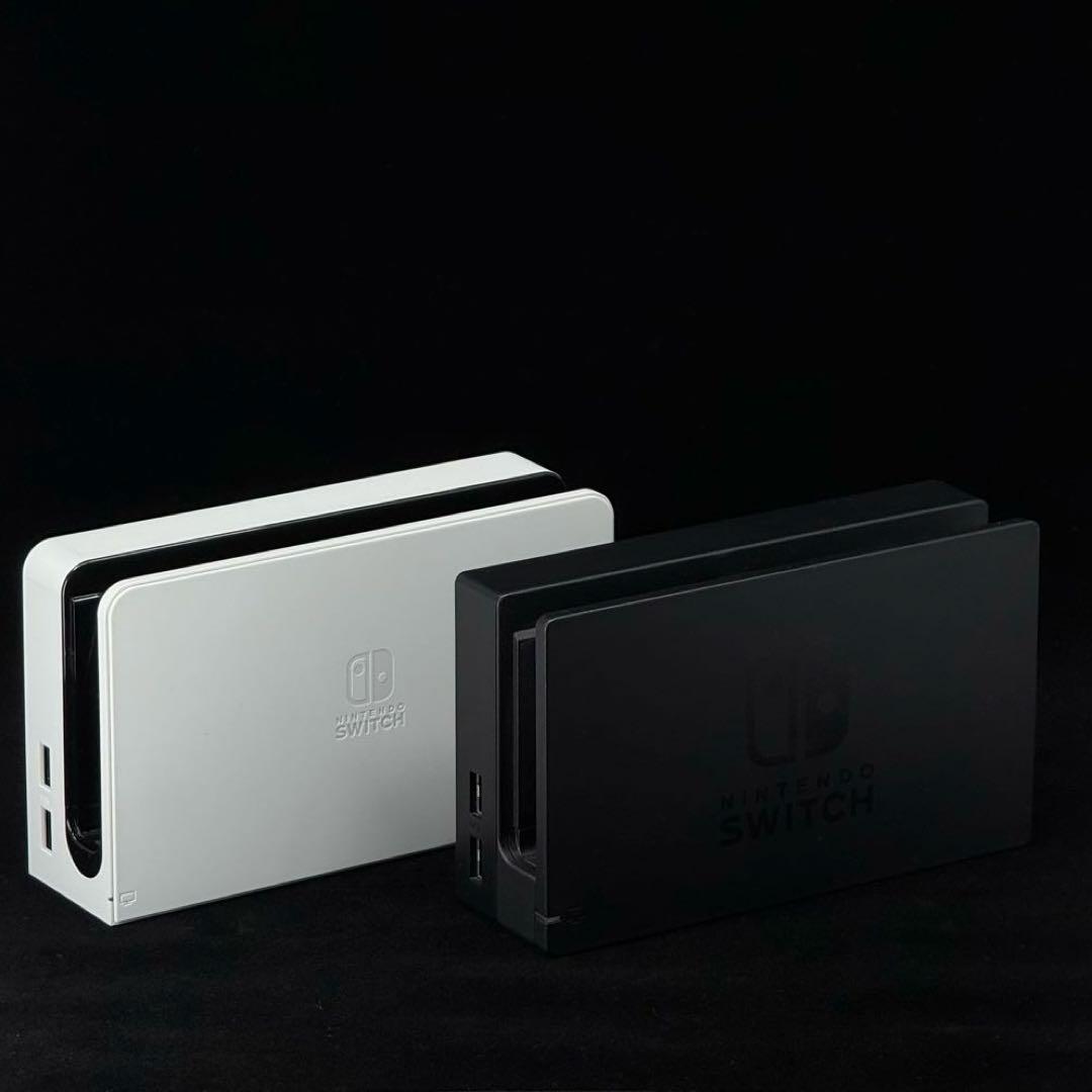 Nintendo Switch 本体セット＋ドック2つ＋Joy-Con3セット