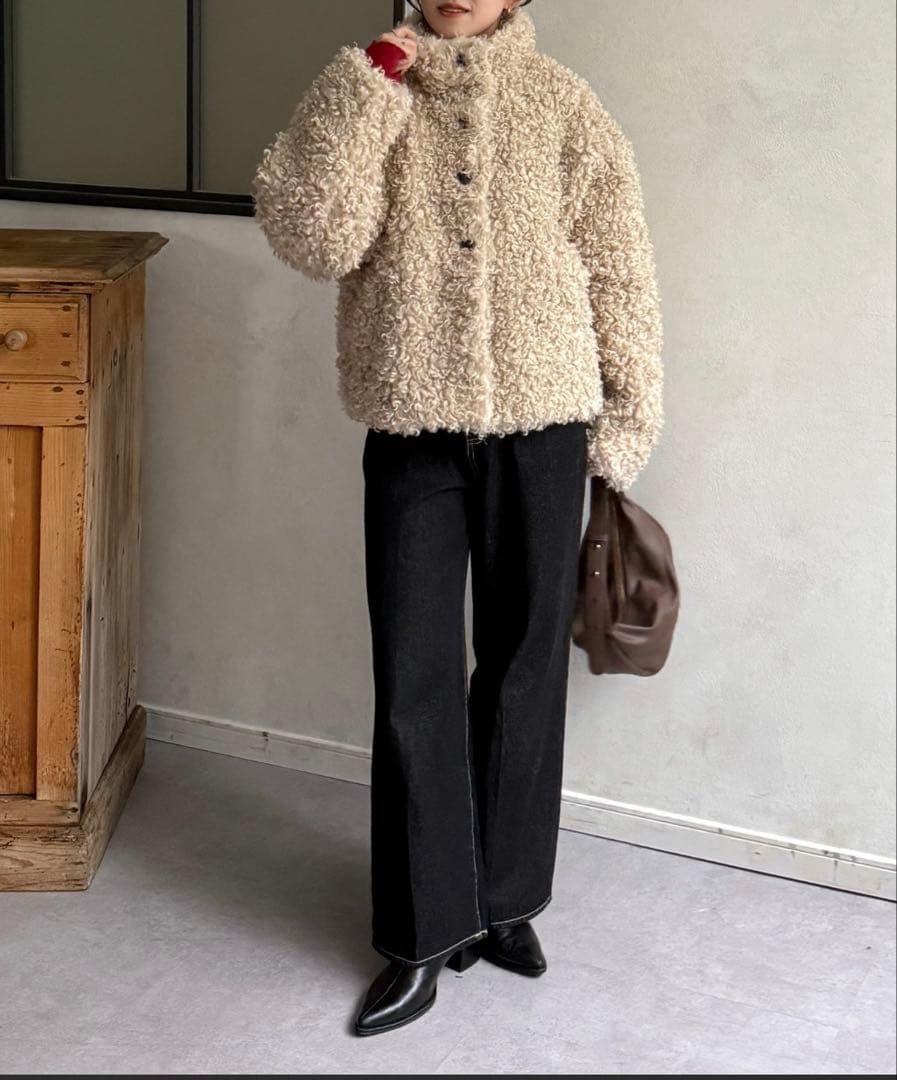 Thevon.プードルファーミドルジャケット アイボリー