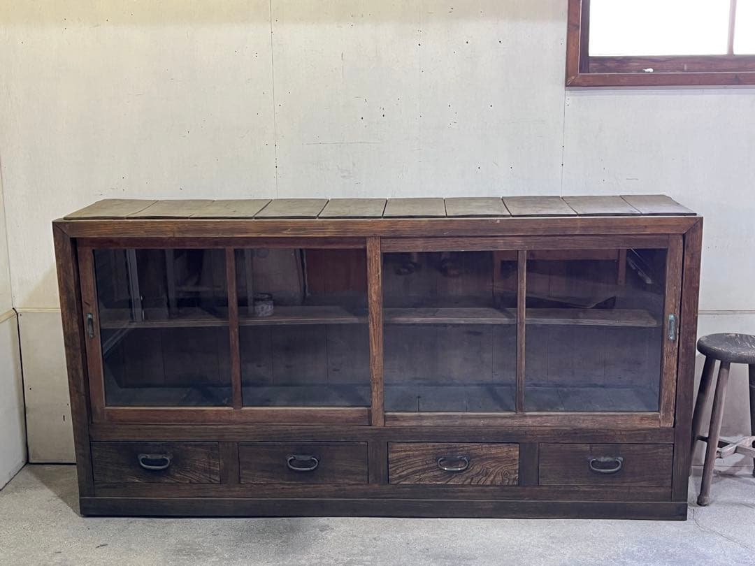 「sasasa」昭和初期 店舗什器 木製キャビネット ガラス戸棚 水屋箪笥