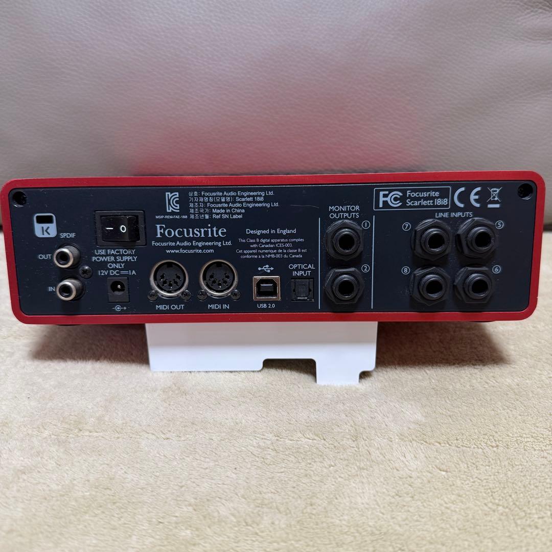 こう　Focusrite Scarlett 18i8 オーディオIF