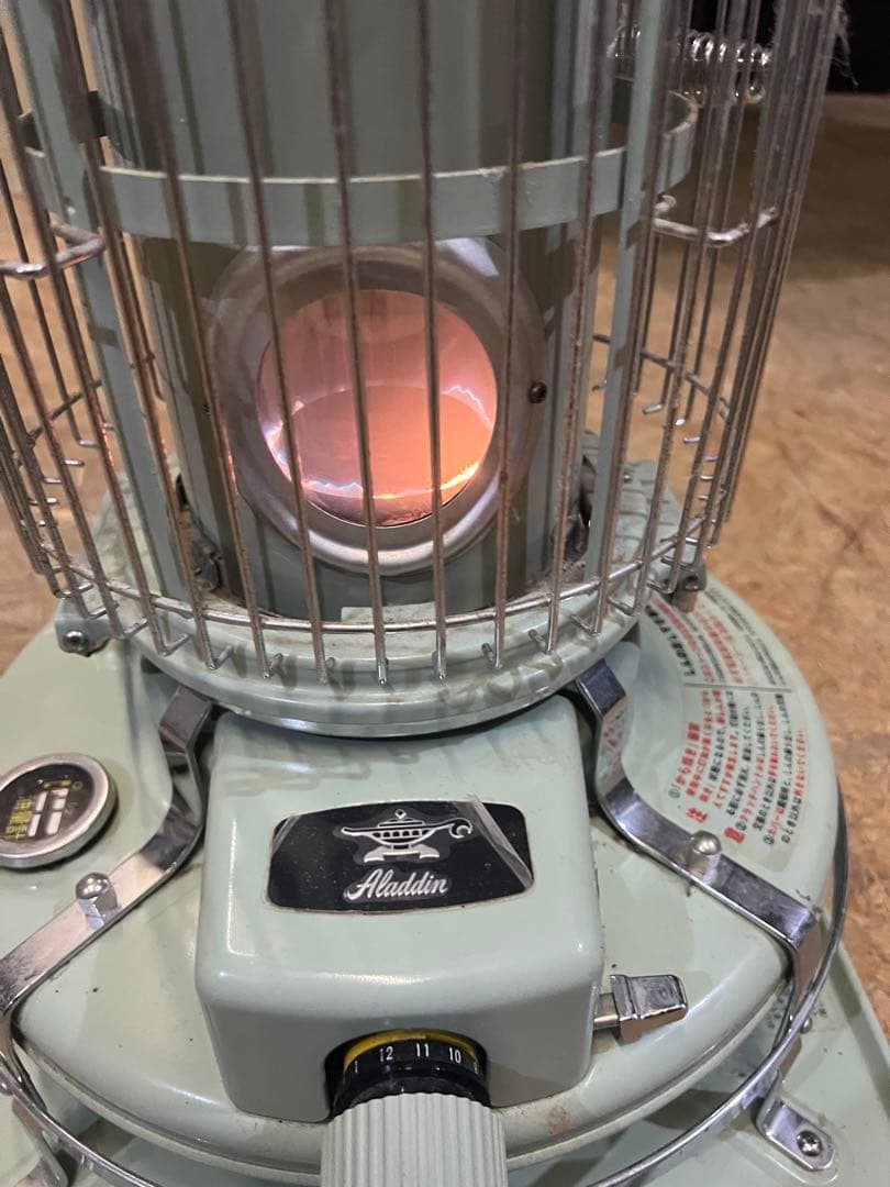 【GUN】アラジンAladdin BF3911 石油ストーブ 2017年製