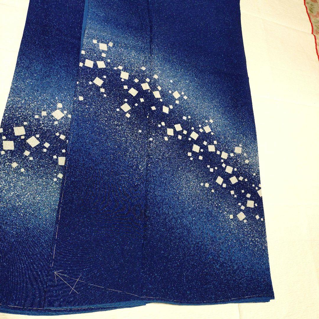 訪問着　藍色　落款　叩き染め　縮緬　正絹　しつけ糸付き　長尺　ふくよか　訳あり