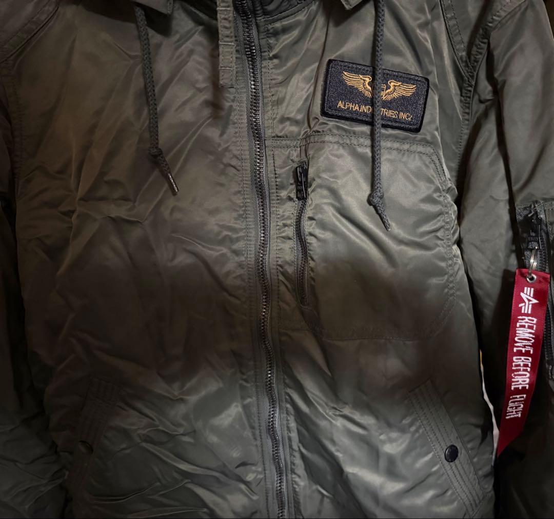ALPHA INDUSTRIES MA-1ジャケット オリーブグリーン