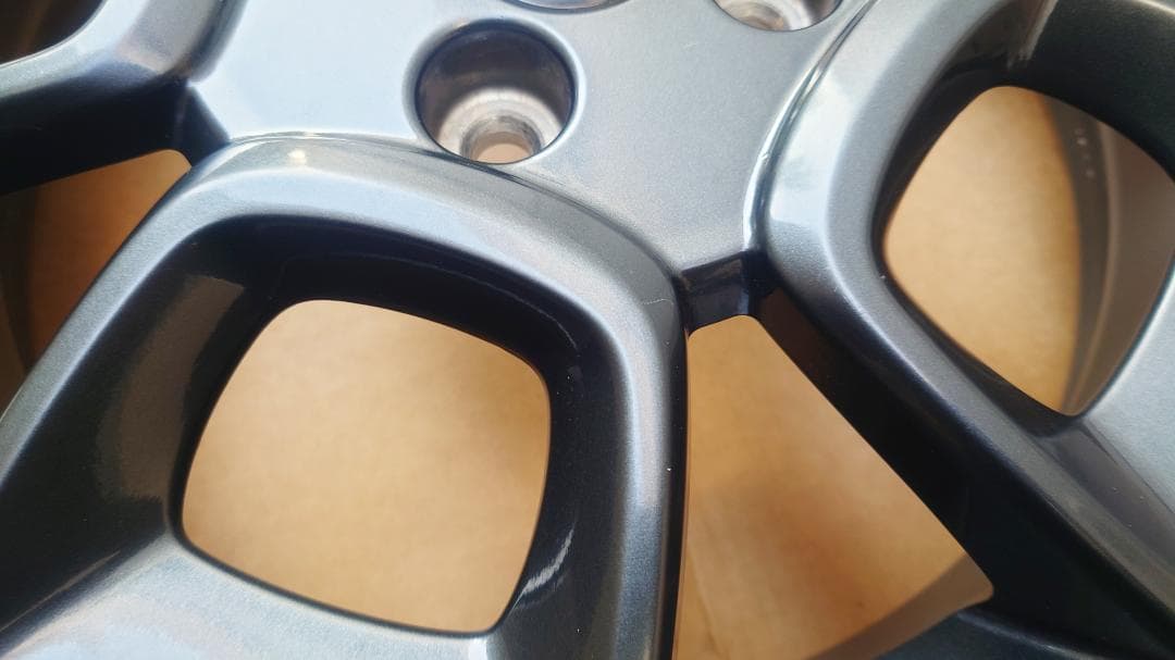 スズキクロスビー純正ホイール4本・発送不可・直接引取り限定 都内