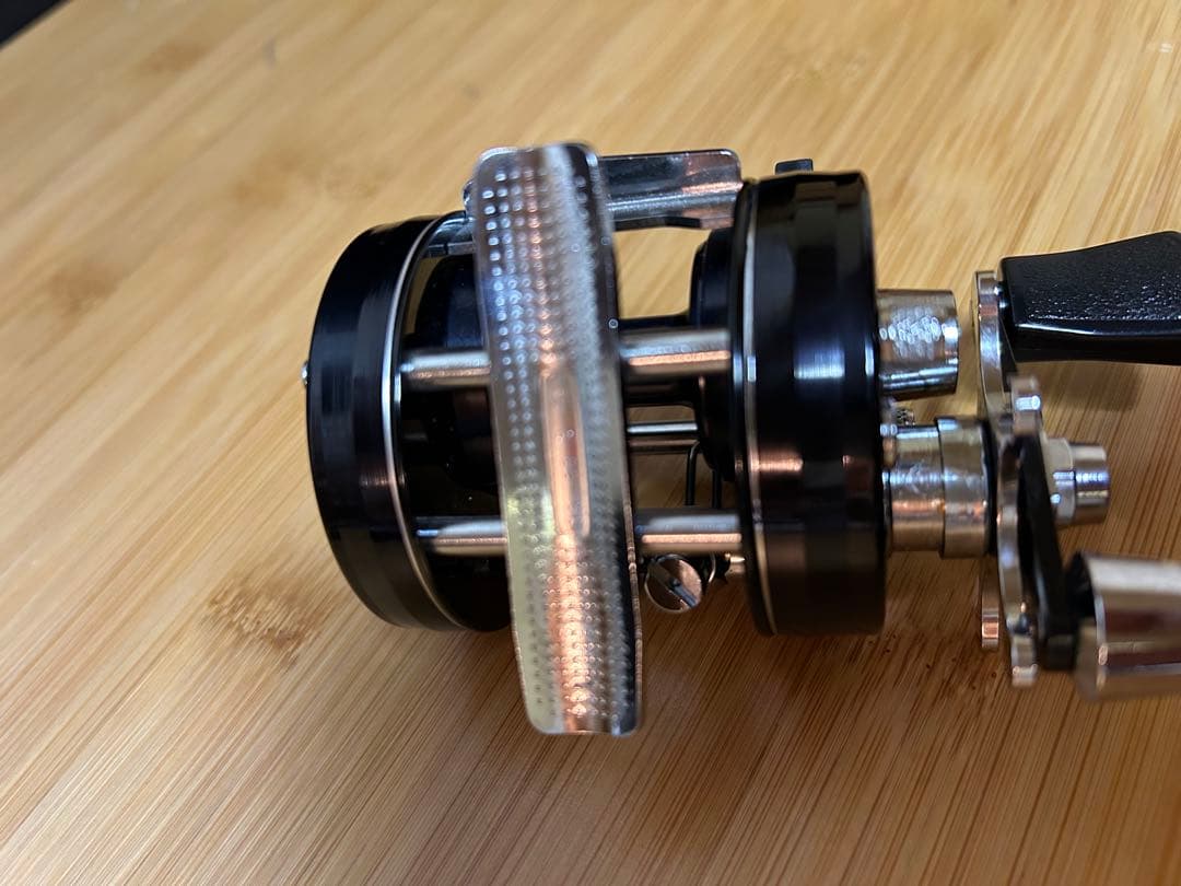 ABU アンバサダー 2500C 黒 新品未使用品アビイズアルミウォームシャフト