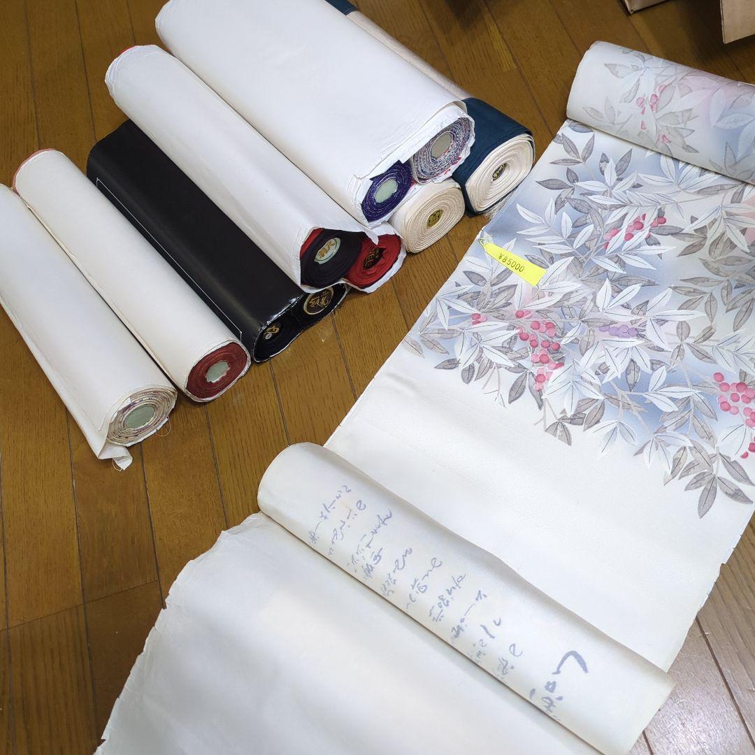 み*☆様 多色の着物反物（絹） 新品の着物生地まとめて