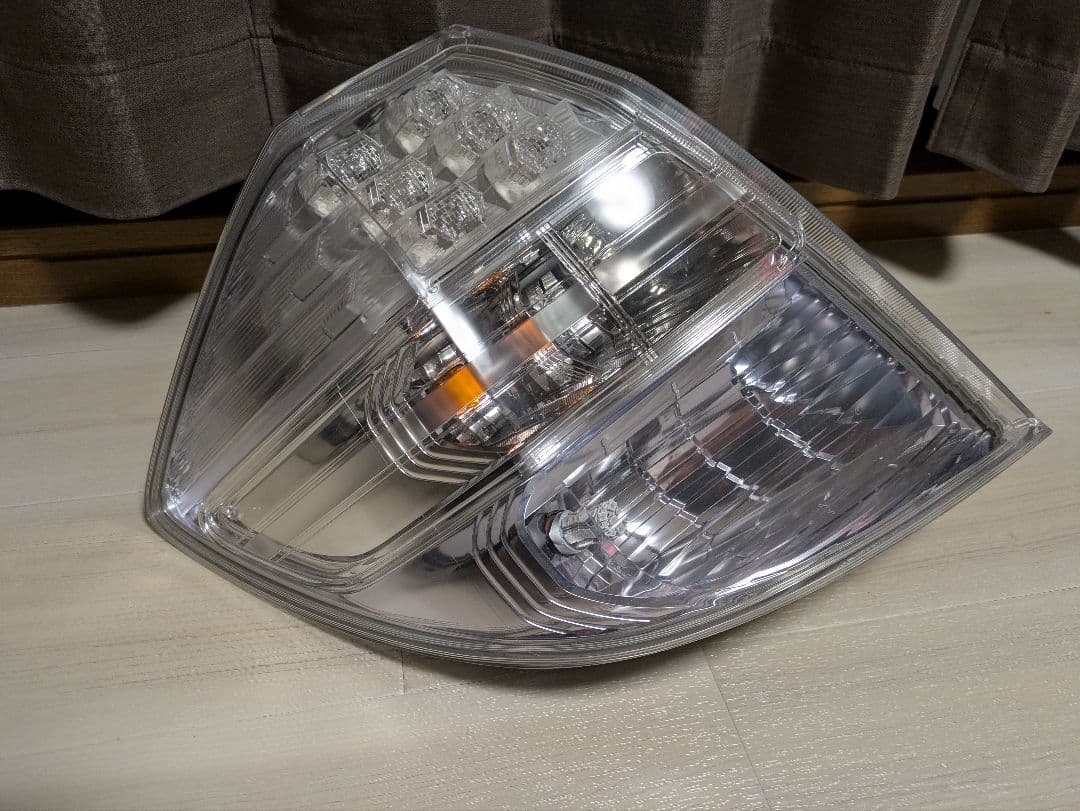 【リフレクター加工品】 中古 GE/GP フィット 純正テールランプ 左右