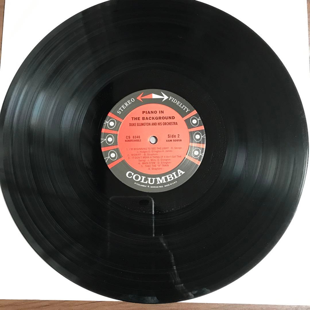 DUKE ELLINGTON piano in the back…LPレコード