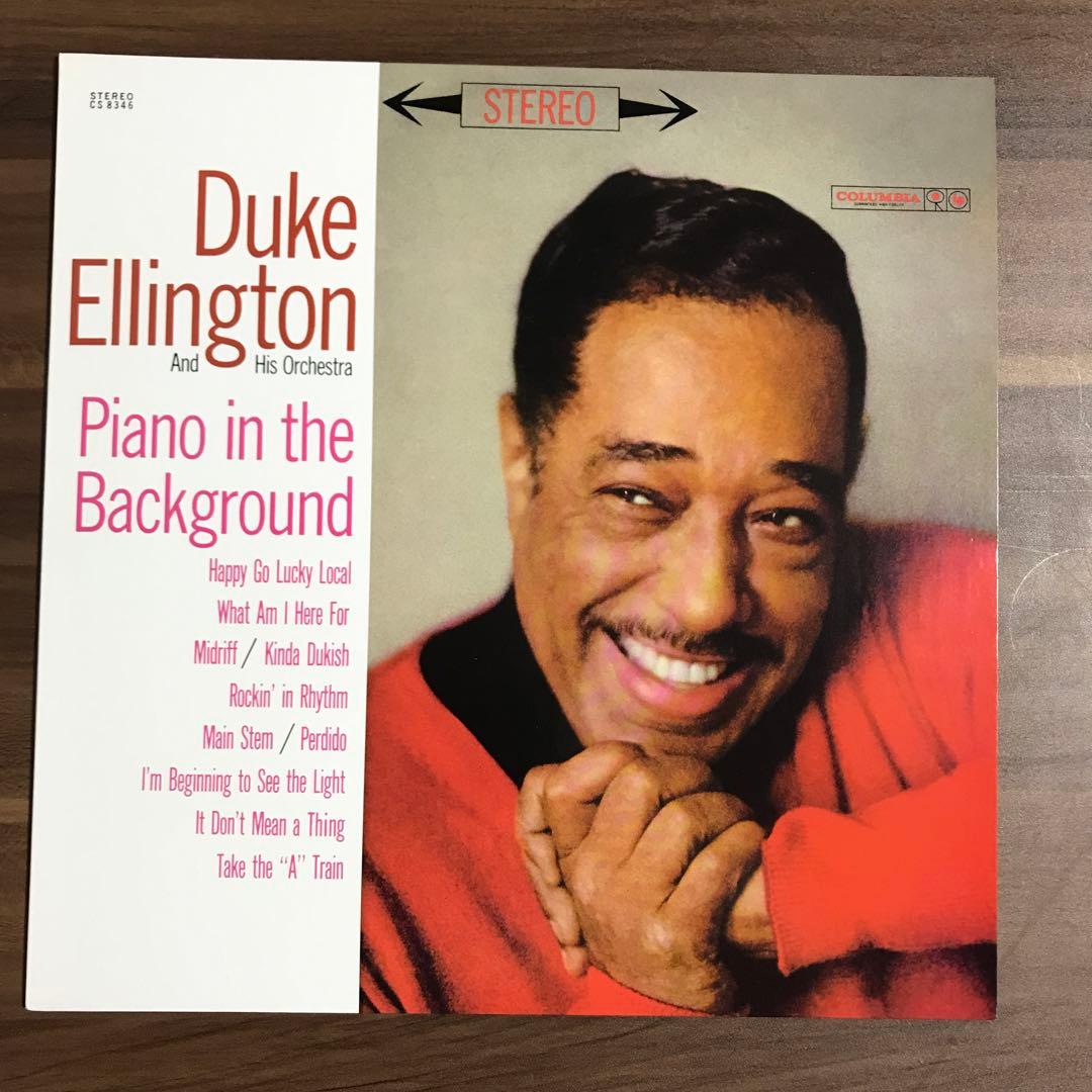 DUKE ELLINGTON piano in the back…LPレコード
