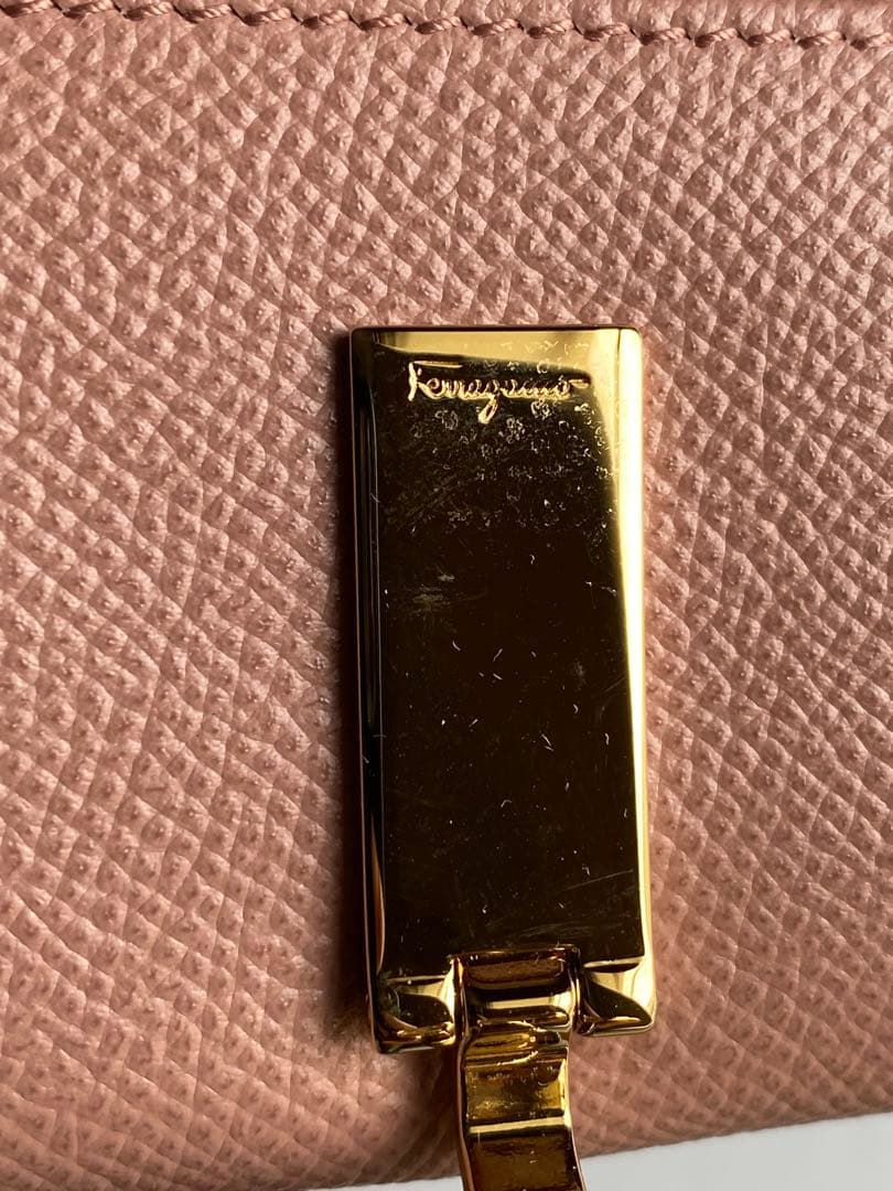 【新品 訳あり】Salvatore Ferragamo フェラガモ キーケース