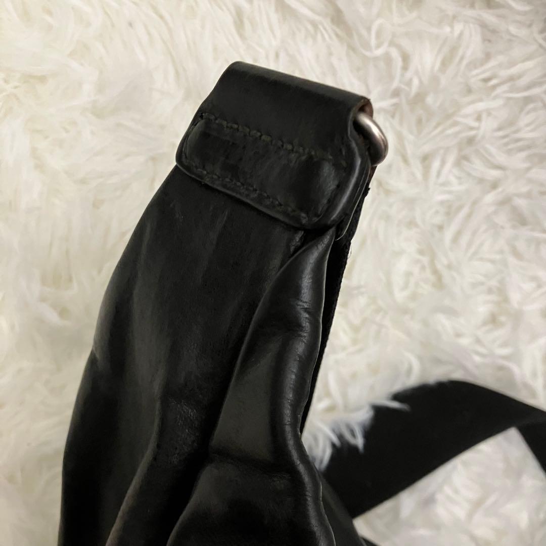 ✨ 高級感✨ダニエル&ボブ ハーフムーン オールレザー　本革　ショルダー 黒