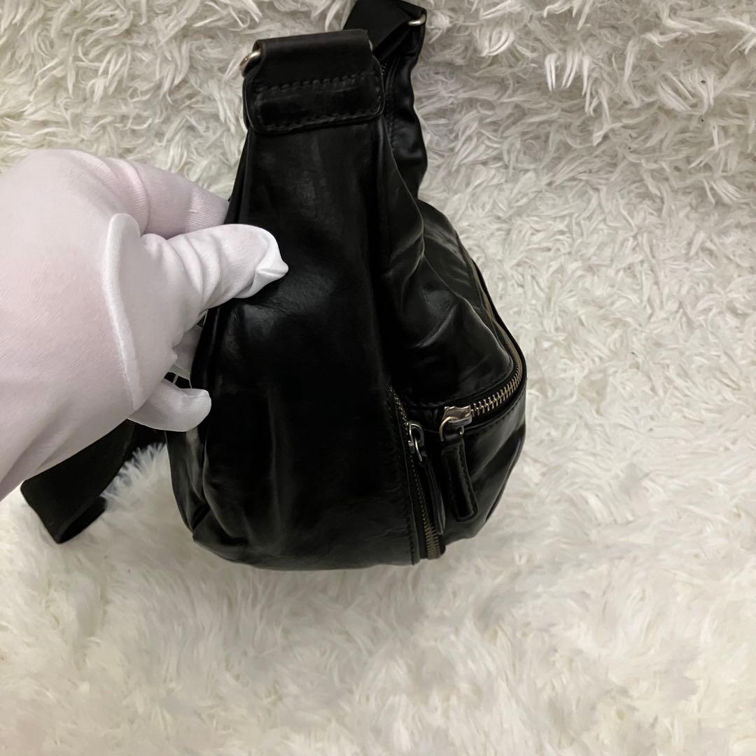 ✨ 高級感✨ダニエル&ボブ ハーフムーン オールレザー　本革　ショルダー 黒