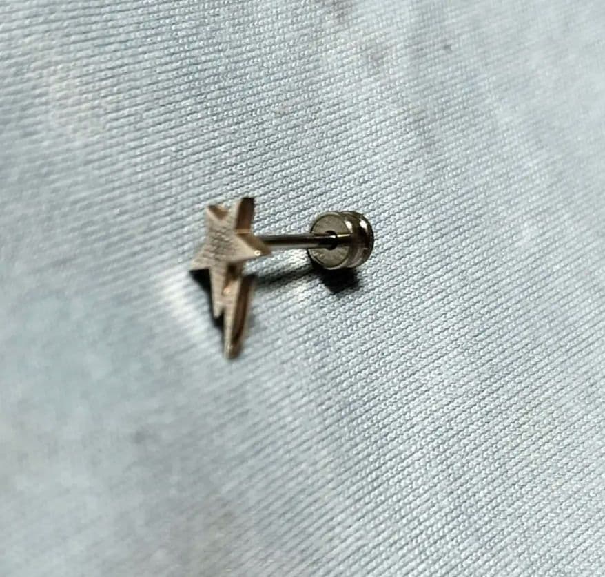 【A BATHING APE】BAPE STA シルバーピアス　片方のみ