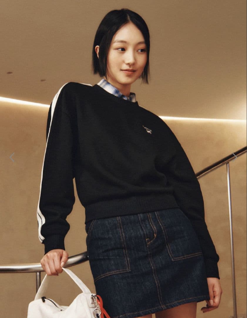 SATUR ブラック トレーナー Sサイズ