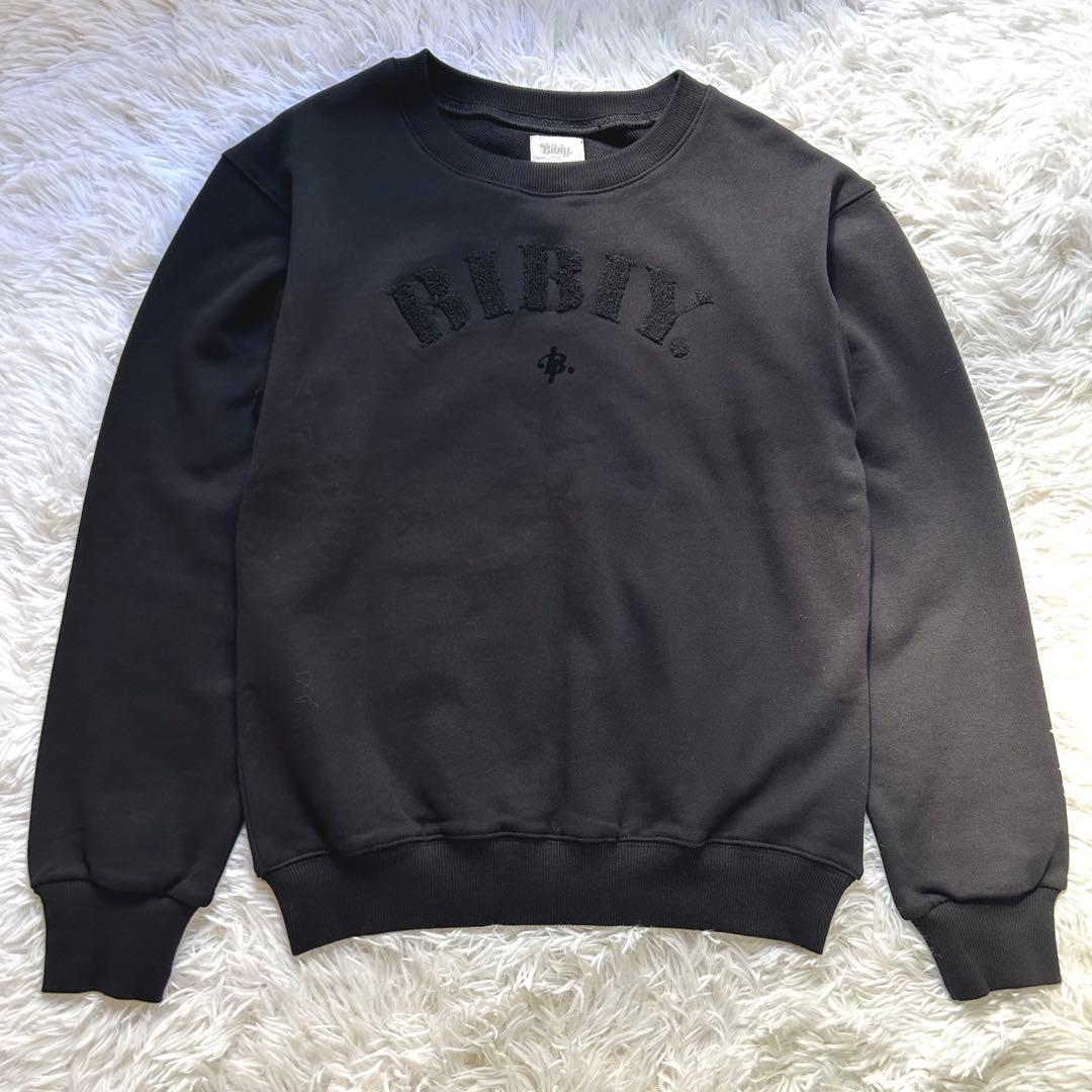 Bibiy. B.GIRLS TOP ロゴスウェット トレーナー　黒　サガラ刺繍