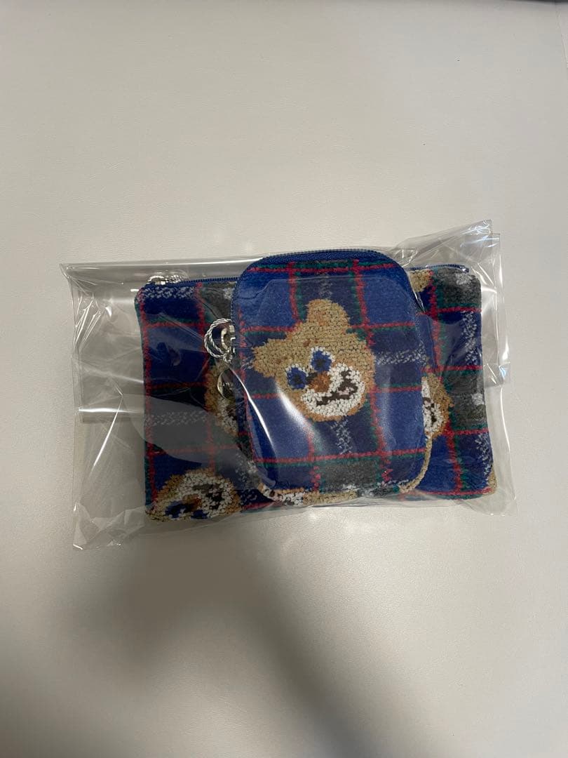 《新品》LOVERARY 神戸タータンテディ　フラットポーチ　チャームポーチ
