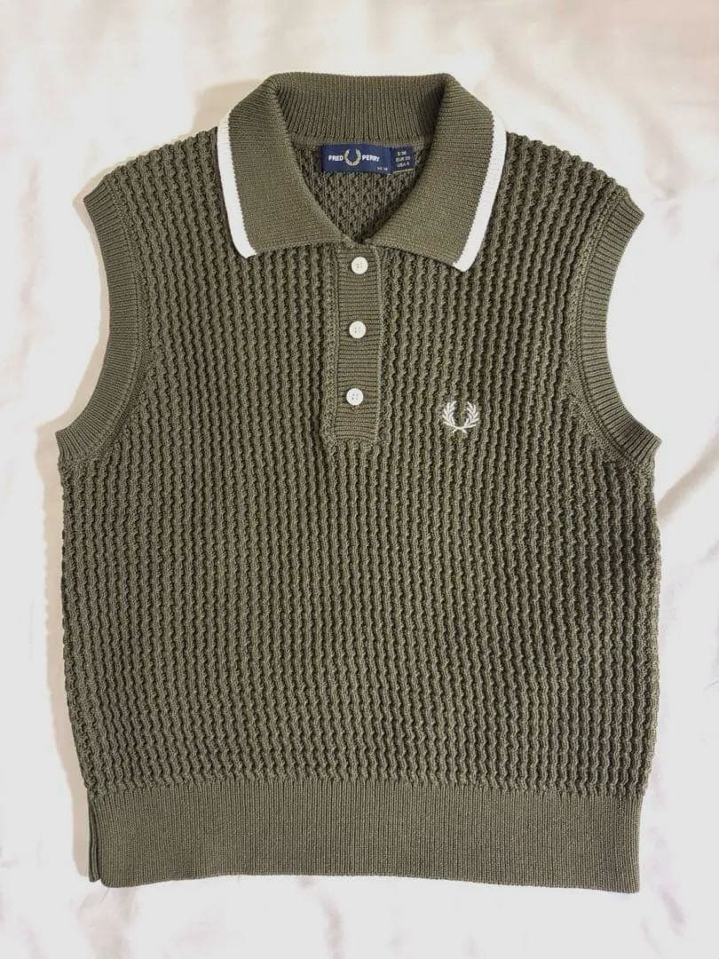 【美品】最終お値下げ中！FRED PERRY フレッドペリー ノースリーブポロ