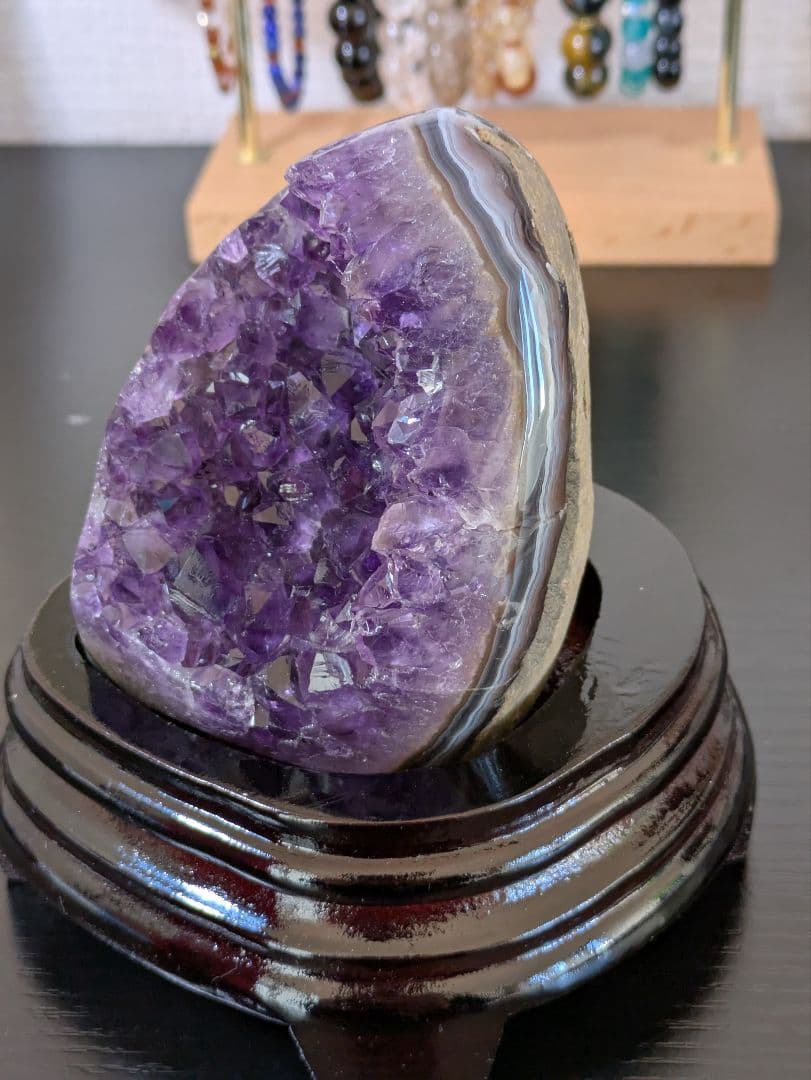 最終価格✨ 高品質✨ アメジストクラスター 木製台座付き