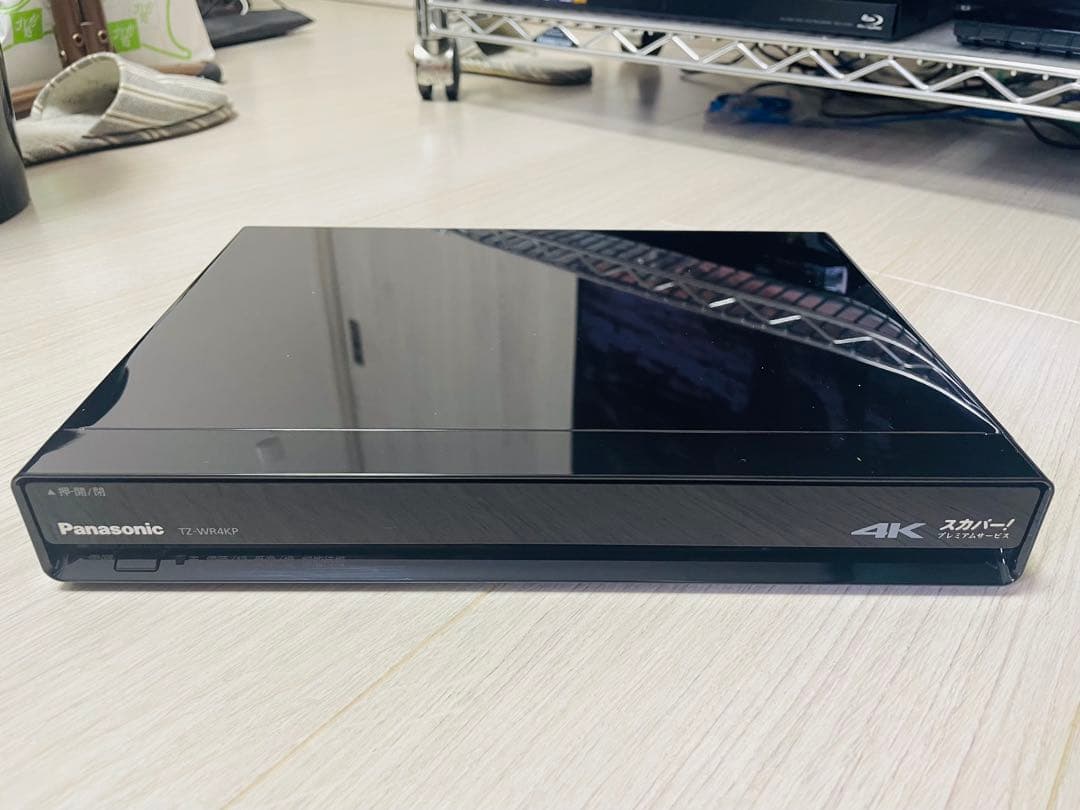 スカパー4K対応プレミアムチューナー（2チューナー、外付HDD対応）