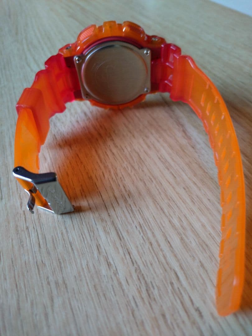 ま*こ様 G-SHOCK G-LIDE 金魚　GAX-100MSA