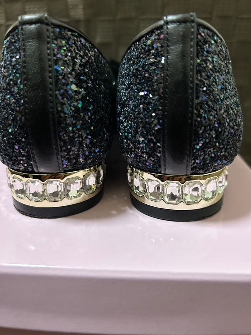 美品　Diana ブラックグリッターフラットシューズ 22.5センチ