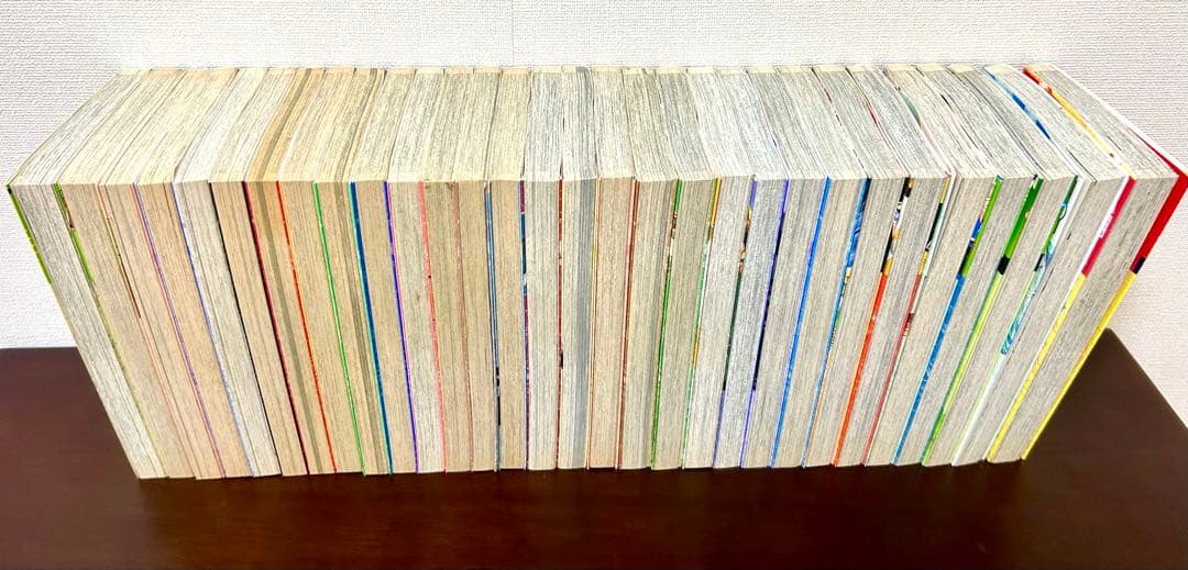 【美品】ONE PIECE全巻 1〜111巻＋特典４点　送料込み　ワンピース