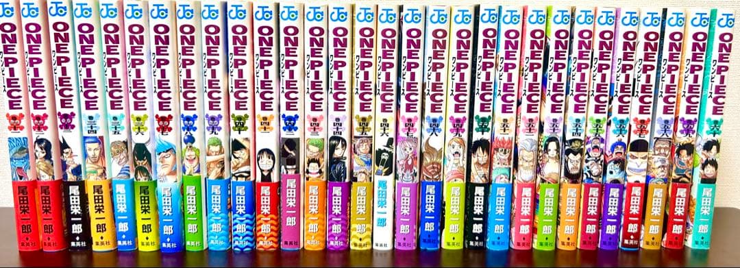 【美品】ONE PIECE全巻 1〜111巻＋特典４点　送料込み　ワンピース