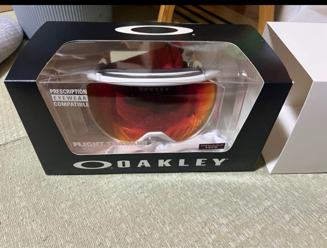 【新品】OAKLEY オークリー　OO7106-32 フライトトラッカー S