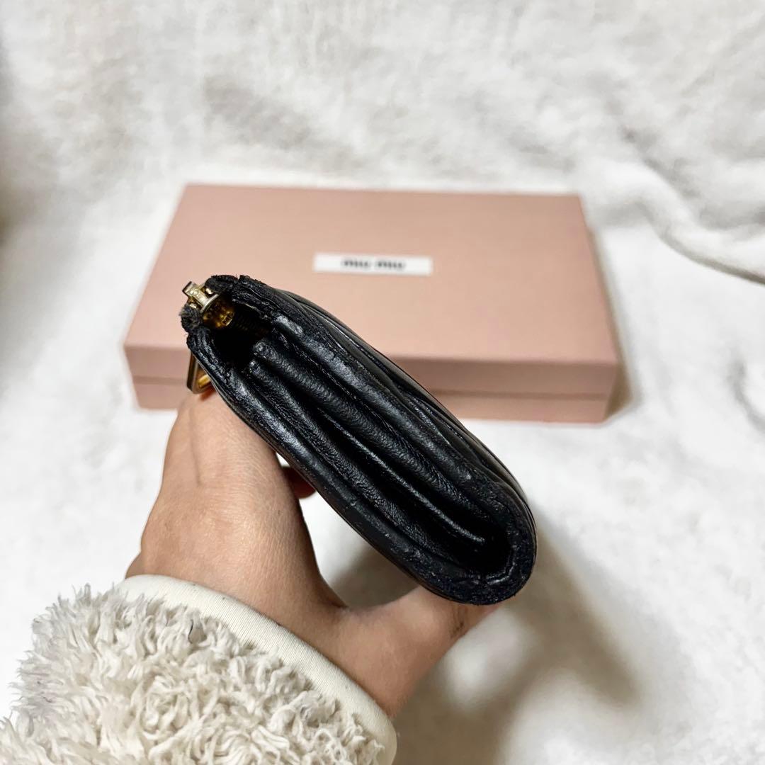 美品　ミュウミュウ MIUMIU 長財布　マテラッセ