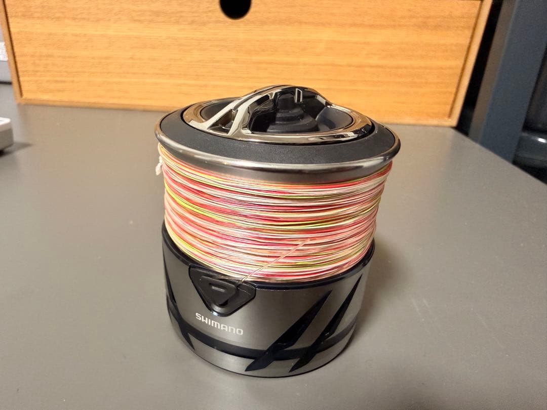 シマノ　ストラディック4000MHG スピニングリール