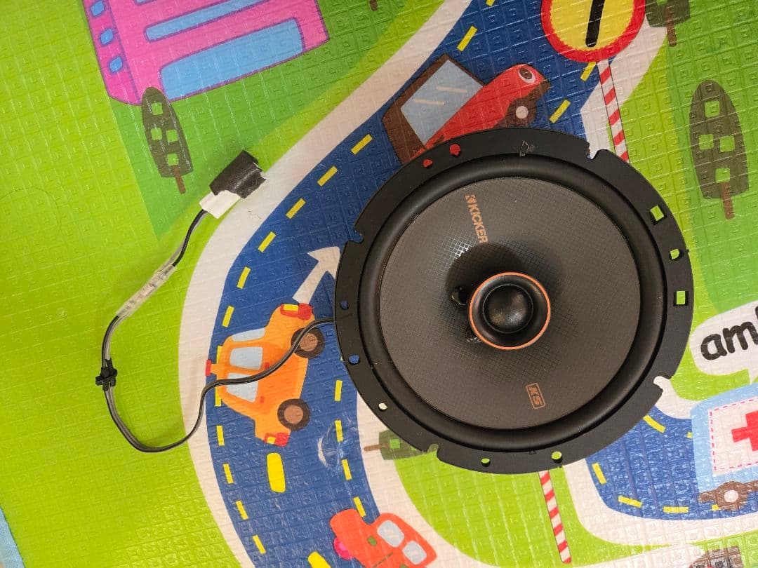 KICKER CSシリーズ 6.5インチスピーカー 200W