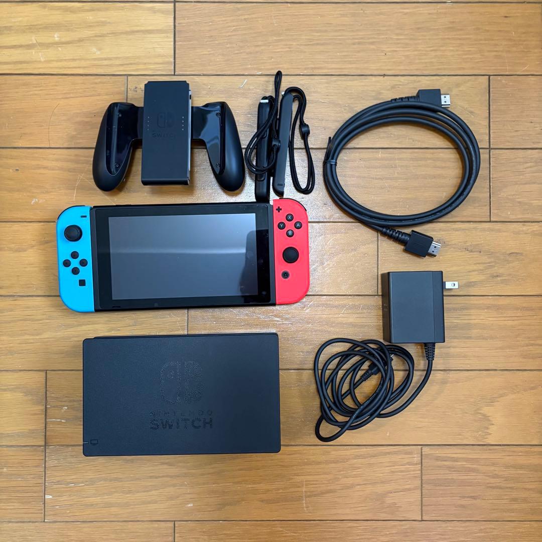 Nintendo Switch 本体 (青×赤) 箱付き ほぼ新品