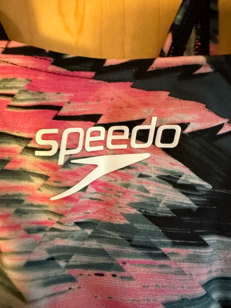 【新品未使用】SPEEDO スピード　水着　ハーフスパッツ　総柄　L