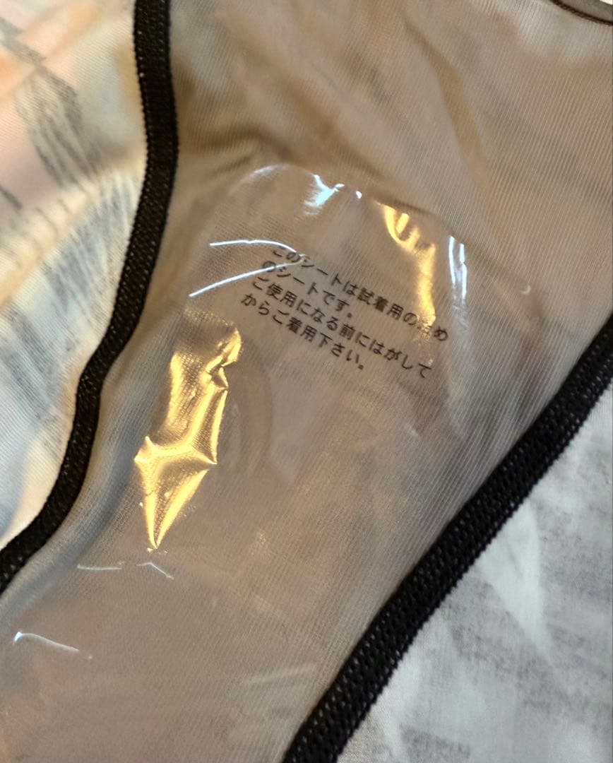 【新品未使用】SPEEDO スピード　水着　ハーフスパッツ　総柄　L