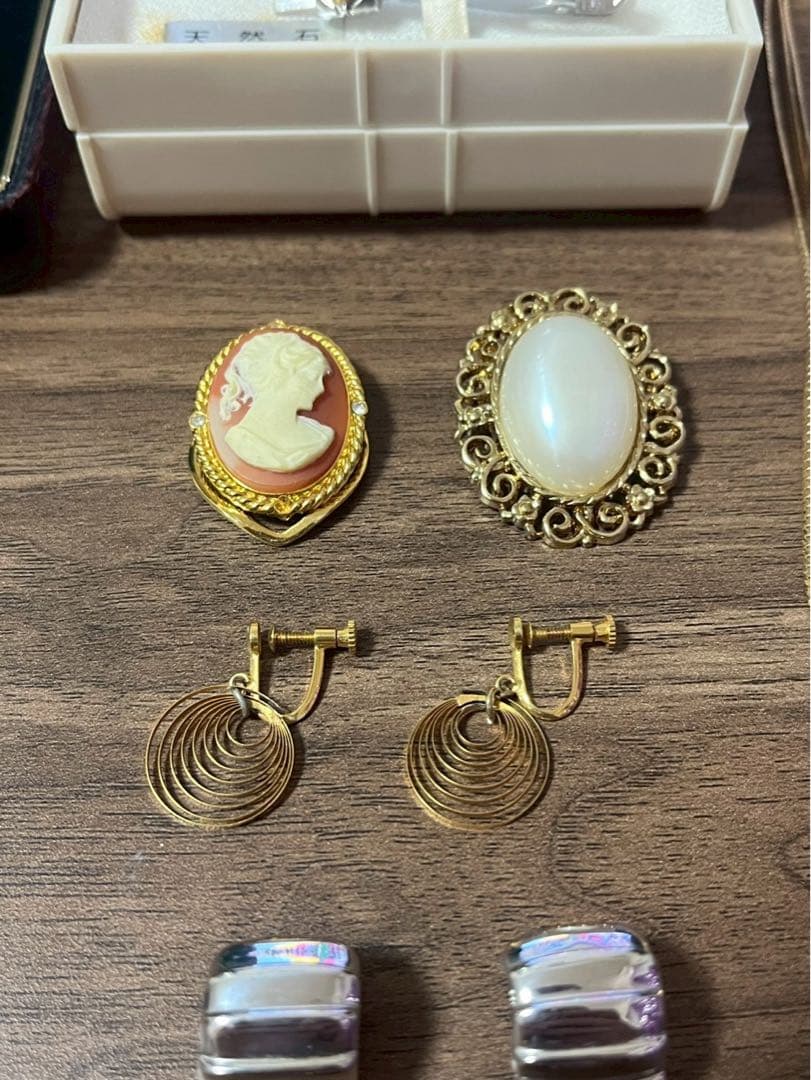 6★遺品整理★パールネックレス★ブローチ★カフスなど