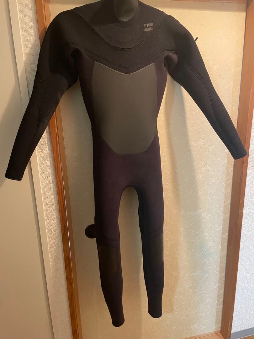 本日最終‼️連休期間限定価格‼️ BILLABONG セミドライ ★使用2回のみ