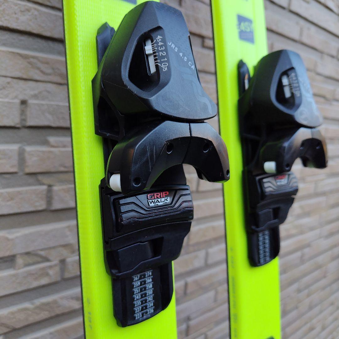 HEADジュニア用スキー137cm（おまけストック付き）