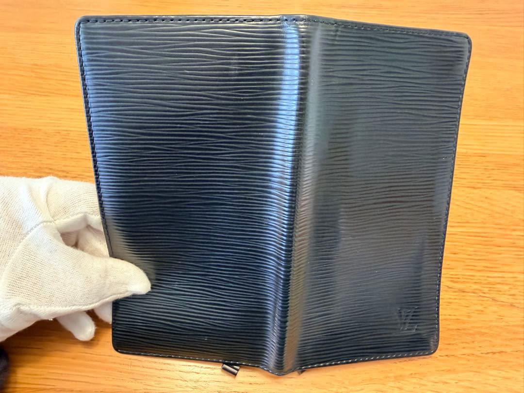 ルイビトン　エピ　長財布