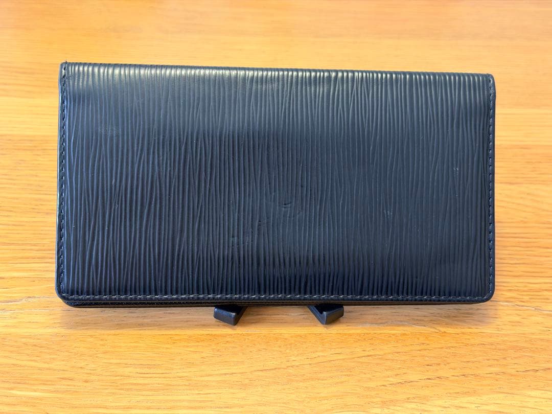 ルイビトン　エピ　長財布