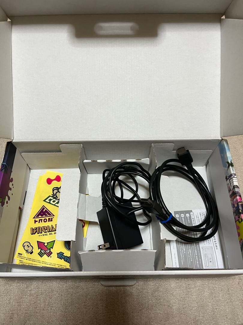 任天堂　switch スプラトゥーン2モデル　※ソフトなし　動作確認済み