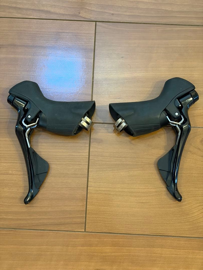 Shimano 105 ST-R7000 STI レバー 2×11s