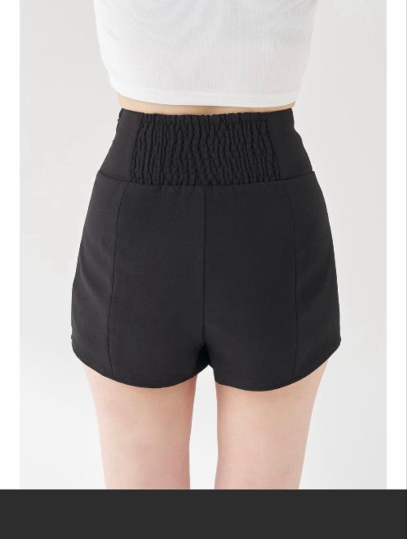 Darichダーリッチ美シルエット ハイウエストショートパンツ