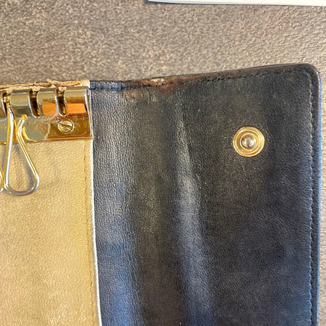 ☆CHANEL カメリアキーケース☆