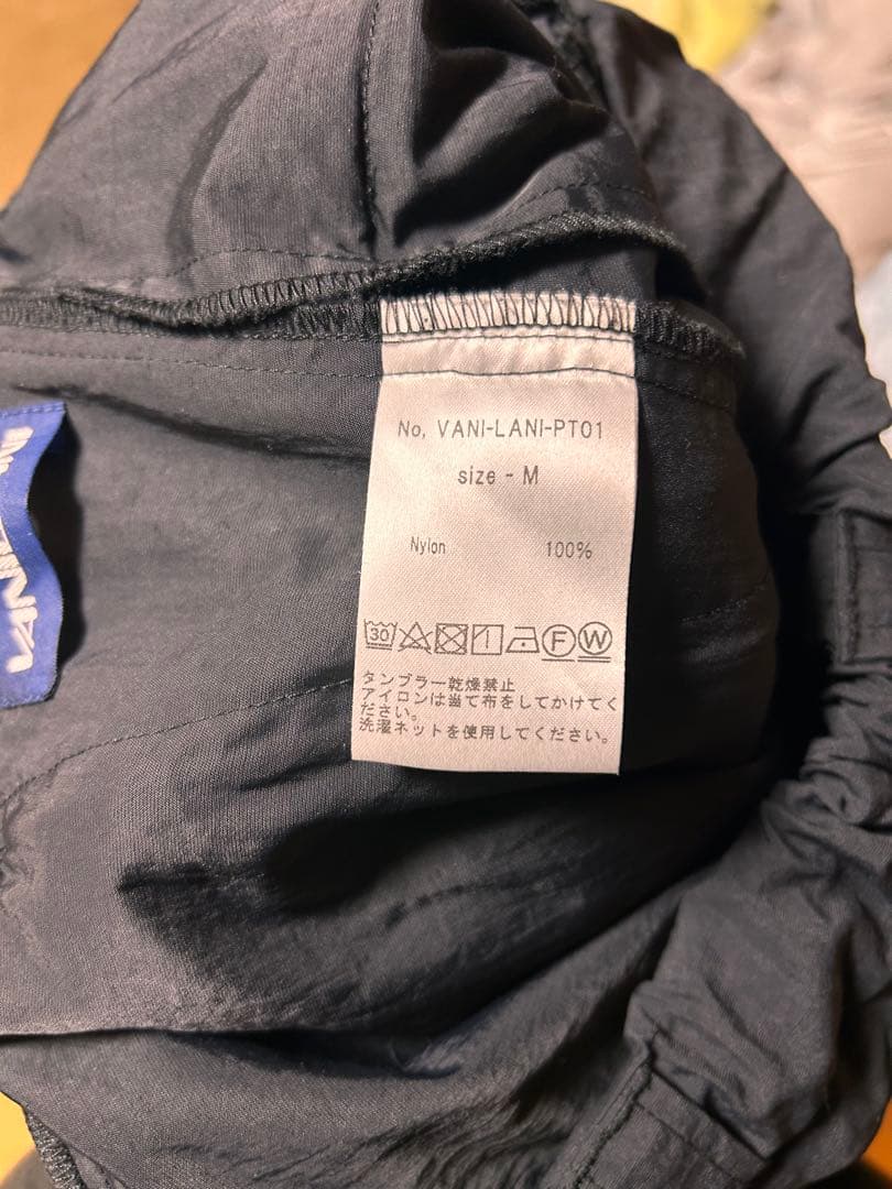 パンツ VANILLANI TRANSFORM TECH-PANTS